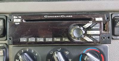 Peterbilt 389 Radio