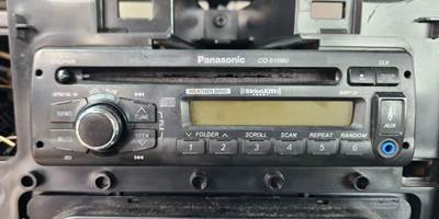 Peterbilt 579 Radio
