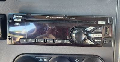 Peterbilt 579 Radio