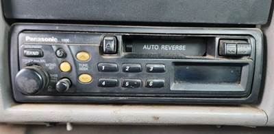 Sterling A9513 Radio