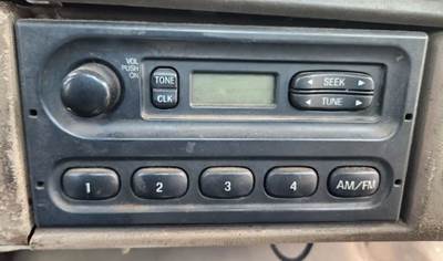 Sterling L9500 Radio