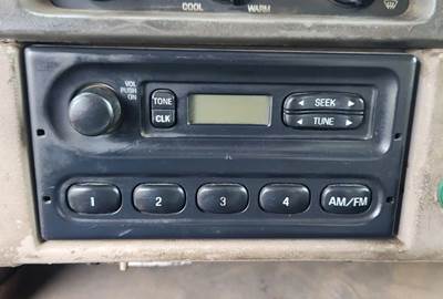Sterling L9500 Radio