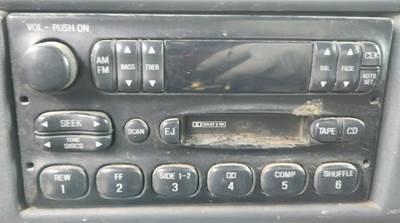 Sterling L9522 Radio