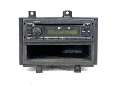 Volvo VNL Radio