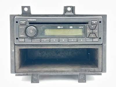 Volvo VNL Radio