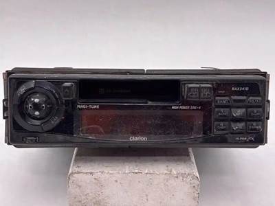 Western Star 4900E Radio