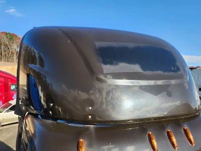 Freightliner Cascadia 113 Roof Fairing