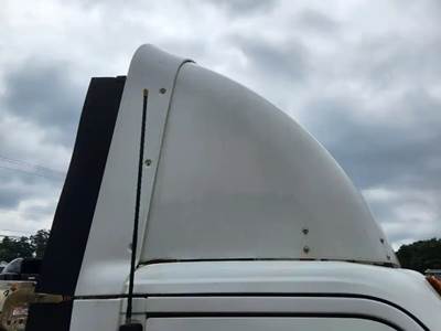 Freightliner Cascadia 125 Roof Fairing