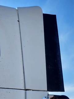 Freightliner Cascadia 125 Roof Fairing