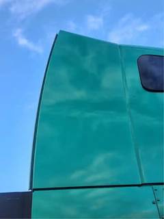 Peterbilt 579 Roof Fairing