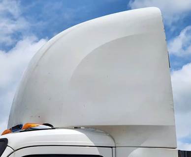 Peterbilt 579 Roof Fairing
