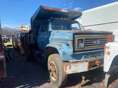 Chevrolet Salvage Truck