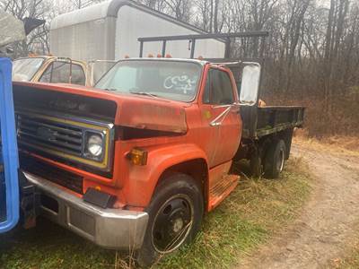 Chevrolet Salvage Truck