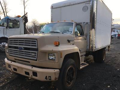 Ford F-600 Salvage Truck
