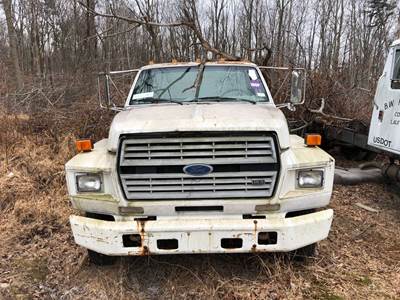 Ford F-600 Salvage Truck