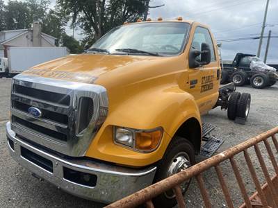 Ford F-650 Salvage Truck