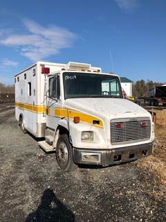 Freightliner FL50 Salvage Truck