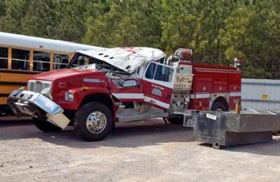 Freightliner FL80 Salvage Truck
