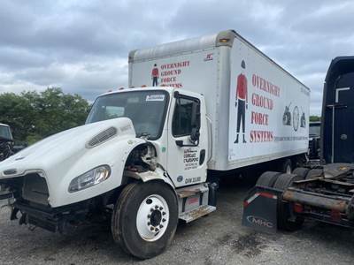 Freightliner M2 106 Salvage Truck