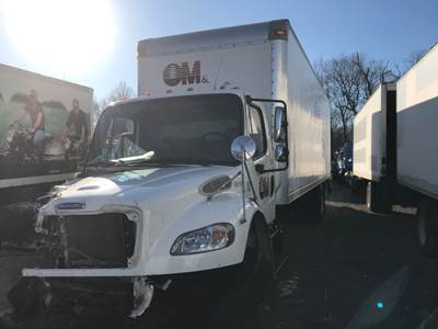 Freightliner M2 106 Salvage Truck