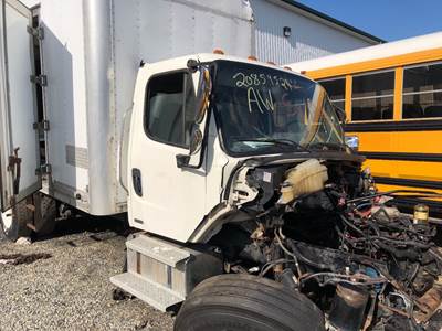 Freightliner M2 106 Salvage Truck