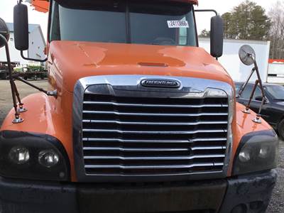 Freightliner ST120 Salvage Truck