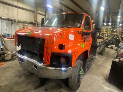 GMC C6500 Salvage Truck