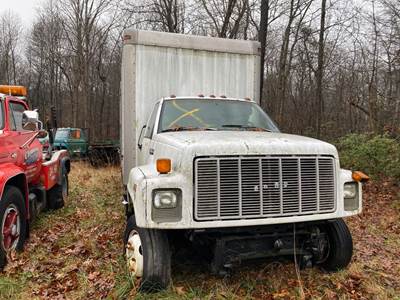 GMC TopKick C6500 Salvage Truck