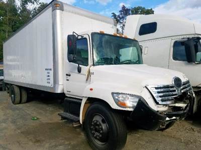 Hino 268 Salvage Truck