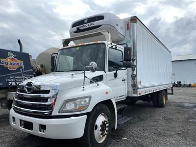 Hino 338 Salvage Truck