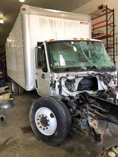 International DuraStar 4300 Salvage Truck