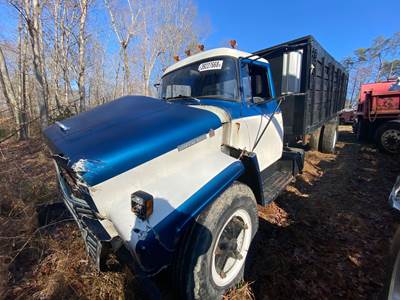 International Loadstar 1700 Salvage Truck