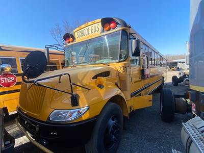 International PB105 Salvage Truck