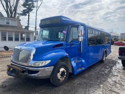 International PC015 Salvage Truck