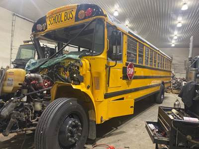 International PC015 Salvage Truck