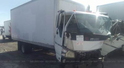 Isuzu NQR Salvage Truck