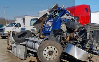 Mack CH613 Salvage Truck