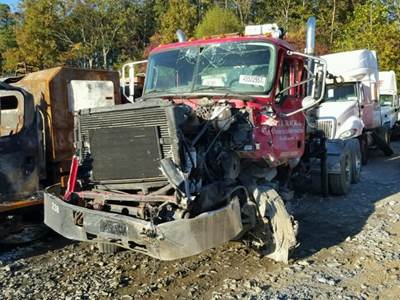 Mack CH613 Salvage Truck
