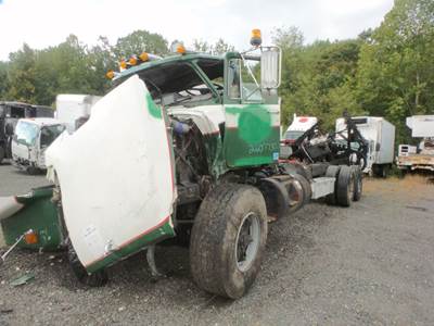 Mack RD688S Salvage Truck