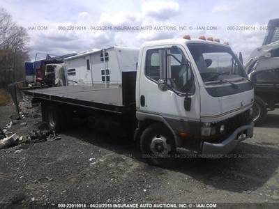 Mitsubishi FE649 Salvage Truck