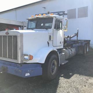 Peterbilt 357 Salvage Truck