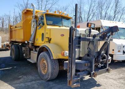 Peterbilt 357 Salvage Truck