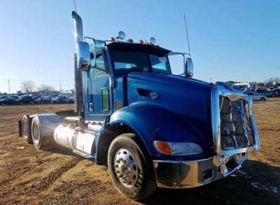 Peterbilt 386 Salvage Truck