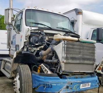 Sterling A9500 Salvage Truck