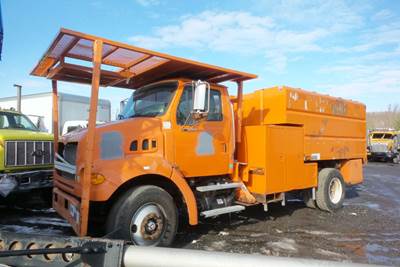 Sterling L7500 Salvage Truck