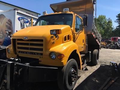 Sterling L7500 Salvage Truck