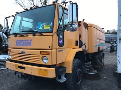 Sterling SC8000 Salvage Truck