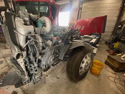 Volvo VNM Salvage Truck