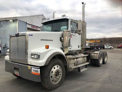 Western Star 4900FA Salvage Truck