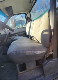 Chevrolet C7500 Seat